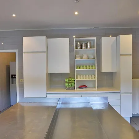 Luxurious In With Sauna Villa *